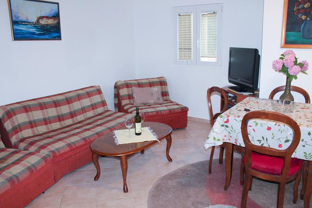 Apartments Djedovic Petrovac Exteriör bild